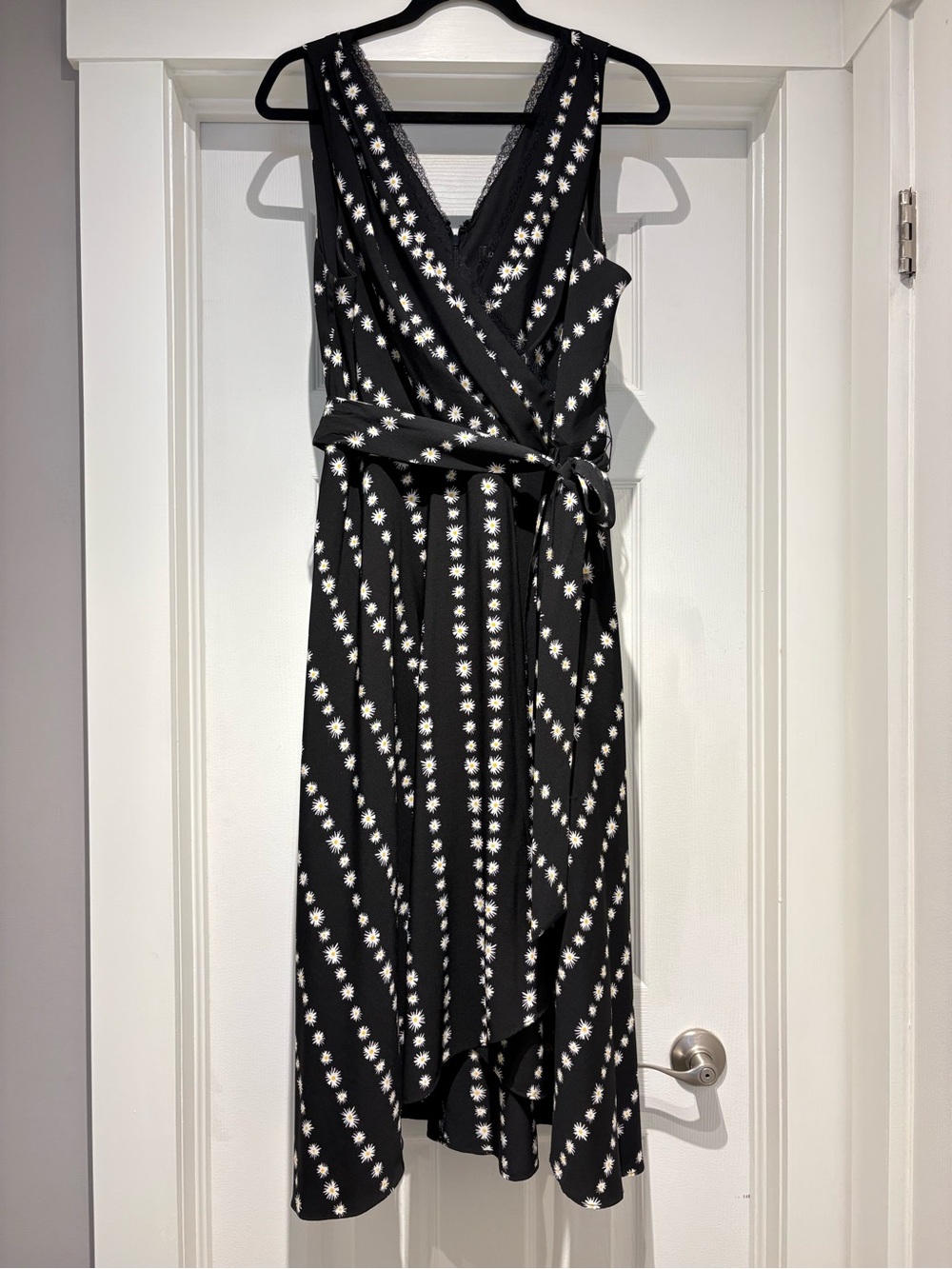 DKNY Black Dress with White Daisy Print High-Low Wrap (only worn once)